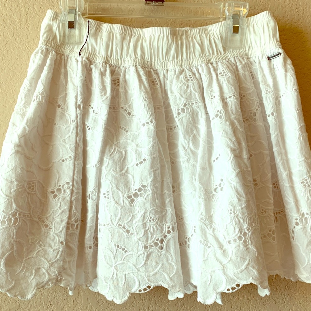 Hollister White Eyelet Floral Mini Skirt NWOT